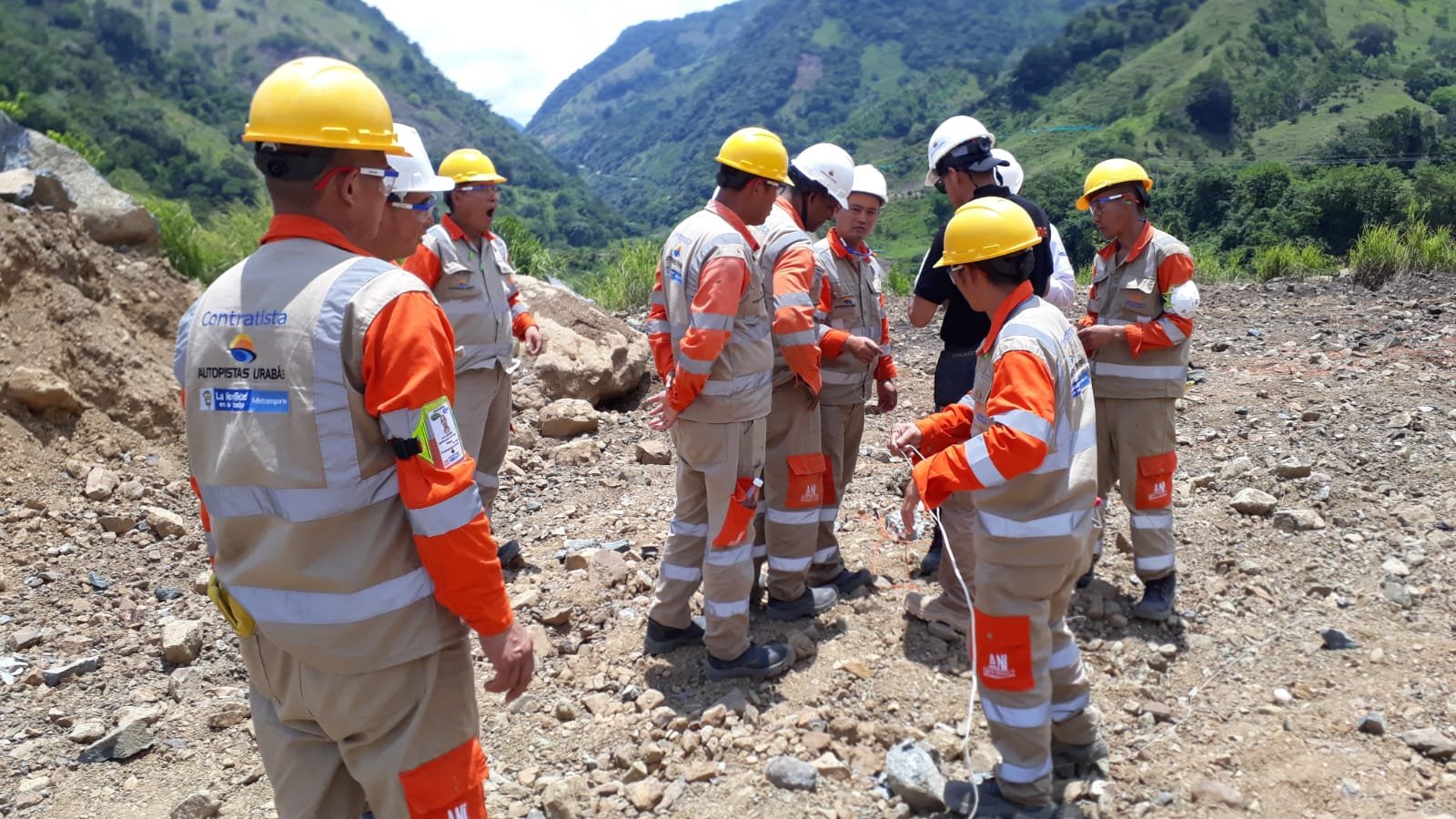 Capacitación especializada en manejo de explosivos y voladuras